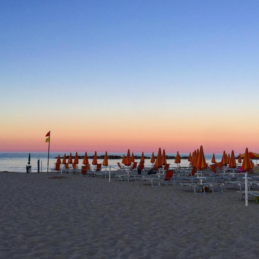 La Boa B&B San Benedetto del Tronto Bagian luar foto